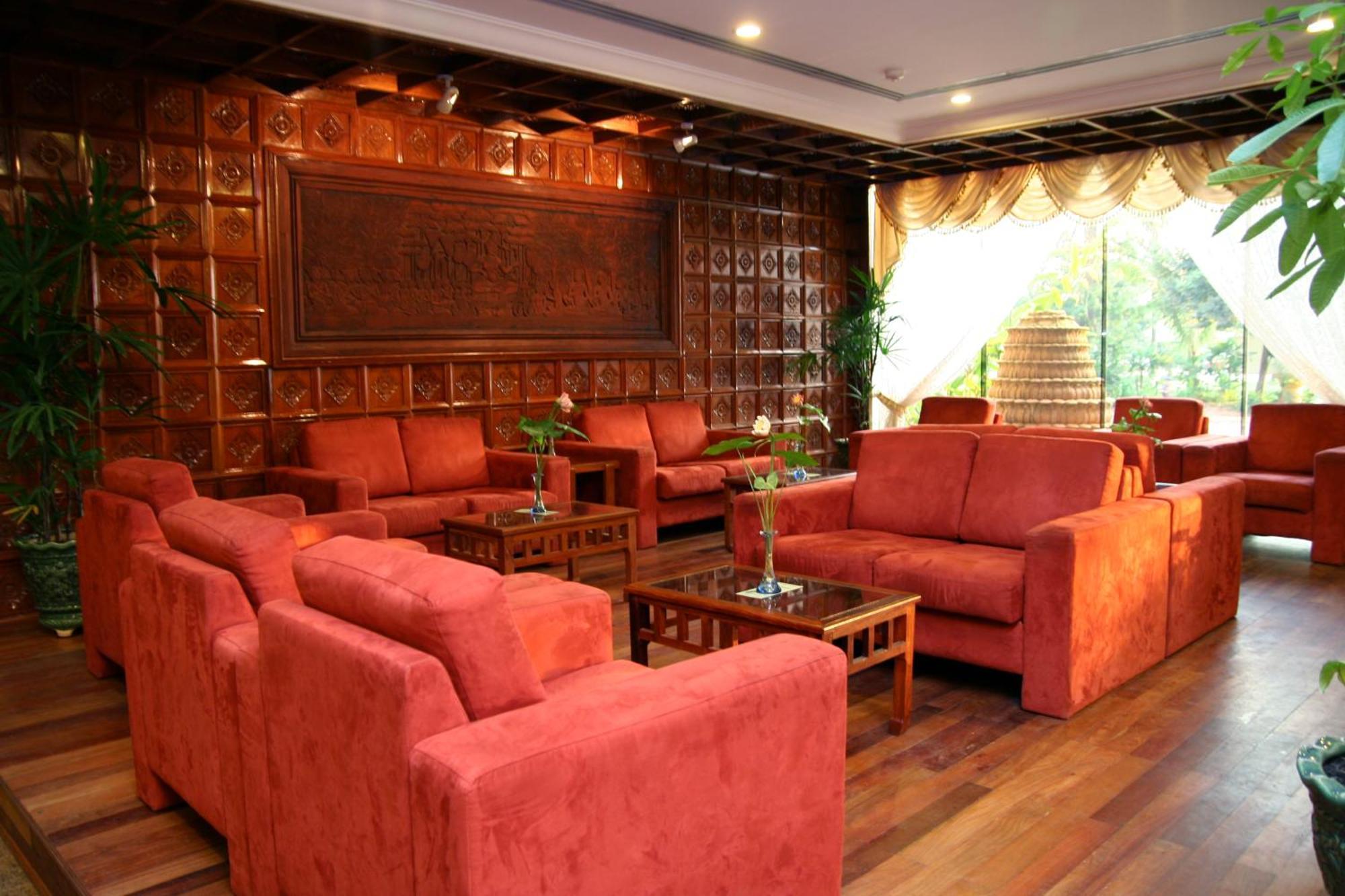 Angkor Hotel Siem Reap Buitenkant foto