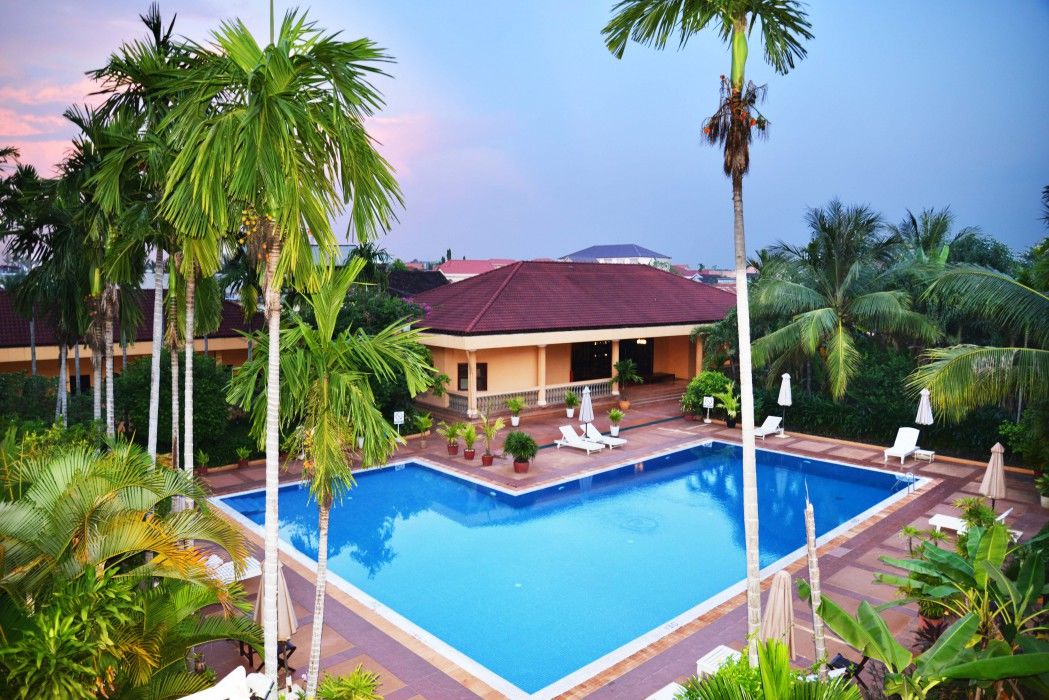 Angkor Hotel Siem Reap Buitenkant foto